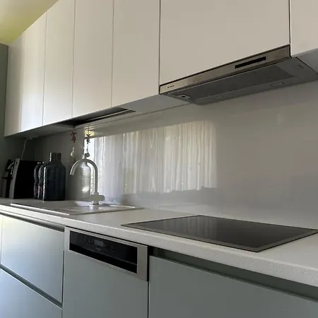 Bybreeze Appartments Apartamento *
