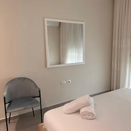 Bybreeze Appartments * Durrës