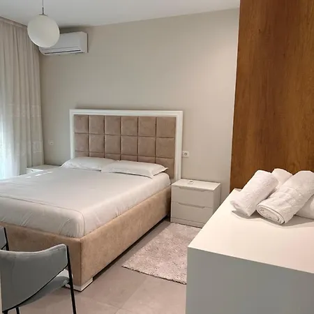 Bybreeze Appartments Appartamento