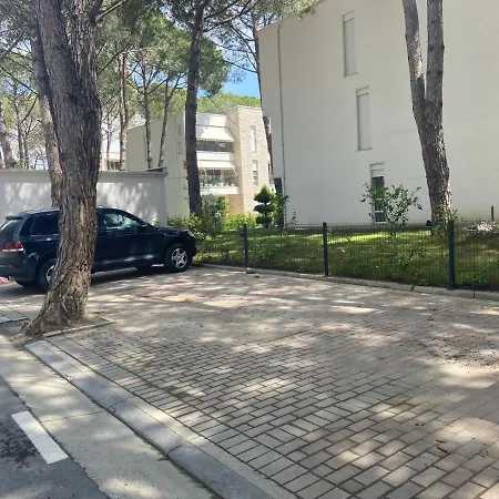 Bybreeze Appartments Appartamento Durrës